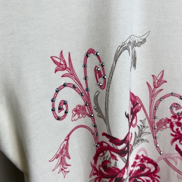 Setterlaine Women's Cream Short Sleeve Bejewelled Accent Floral Print Shirt 10 - Picture 3 of 10